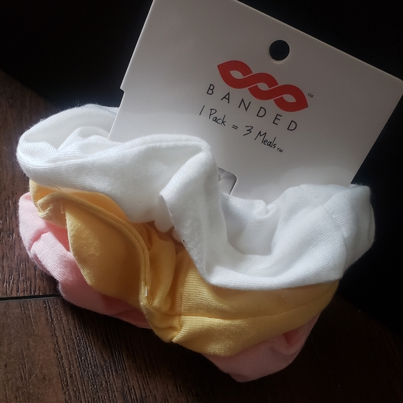 Banded2gether Scrunchie Set Trendy 90s Accessories - Picture 2 of 4